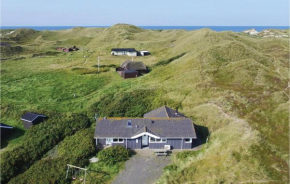 Beautiful Home In Ringkøbing With Wifi, Nibe
